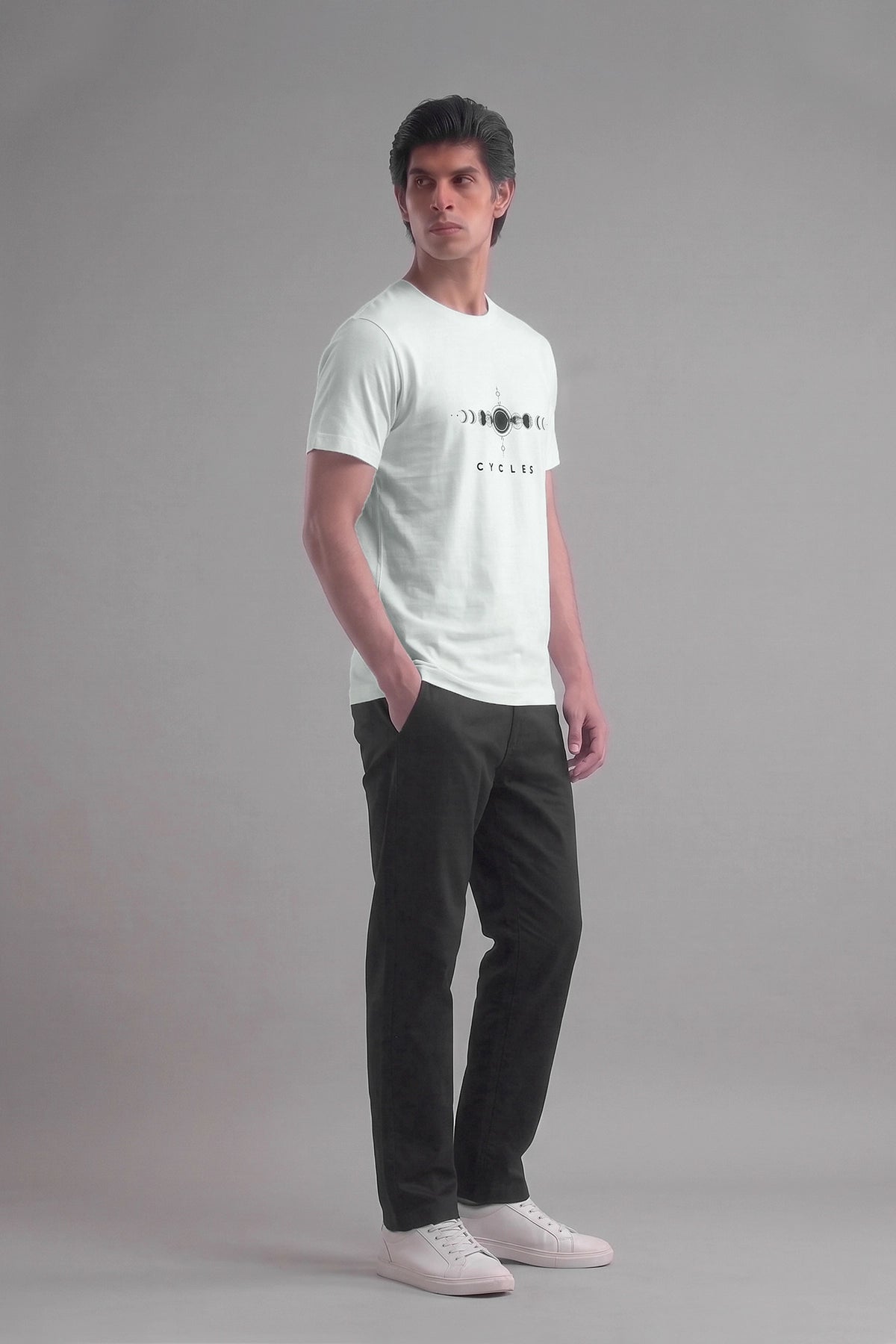 Graphic Tees / WHITE