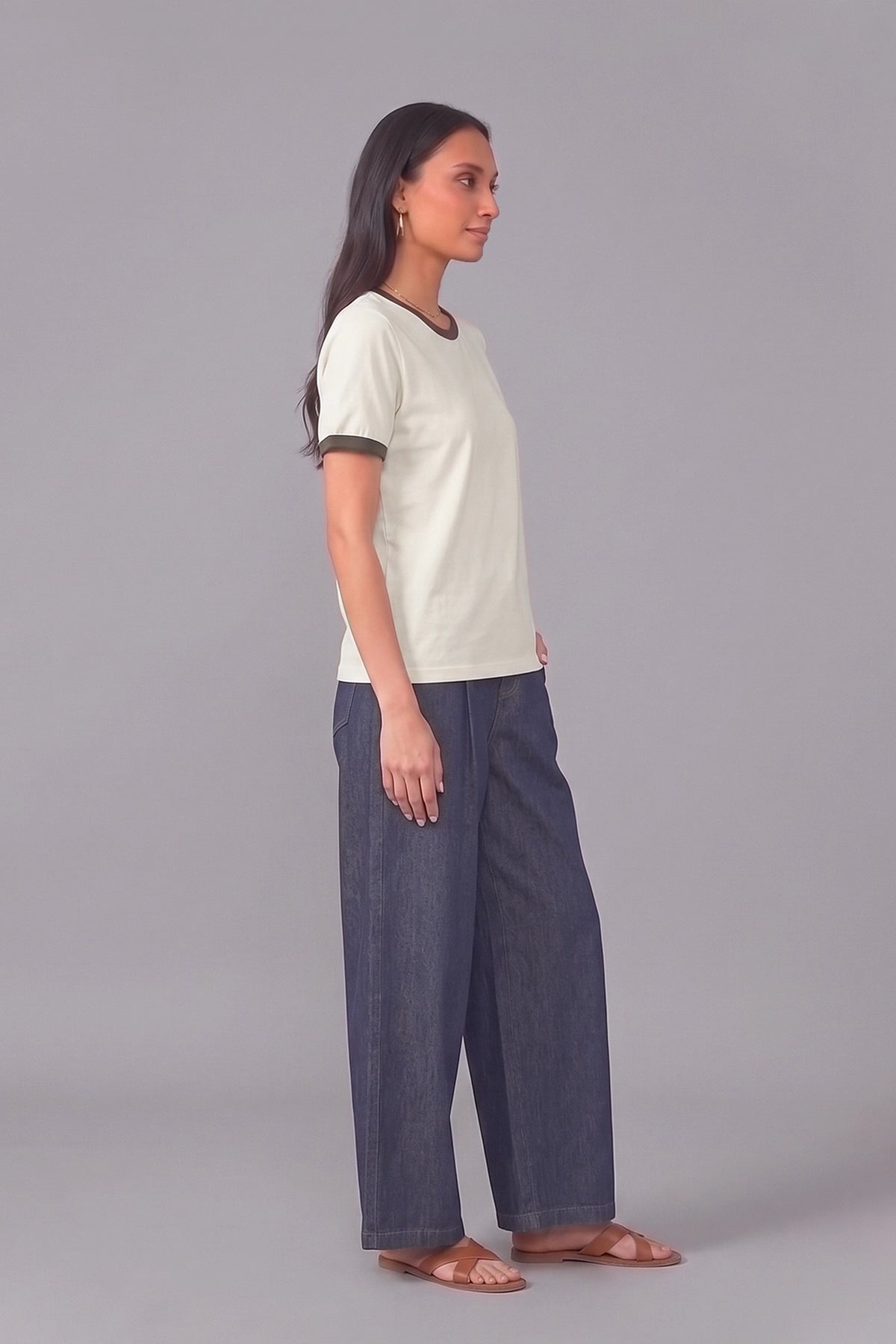 Women Contrast Ribbed Tee | Beige