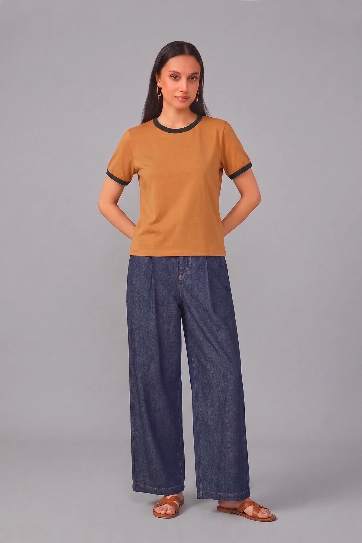 Women Contrast Ribbed Tee | Desert Sun