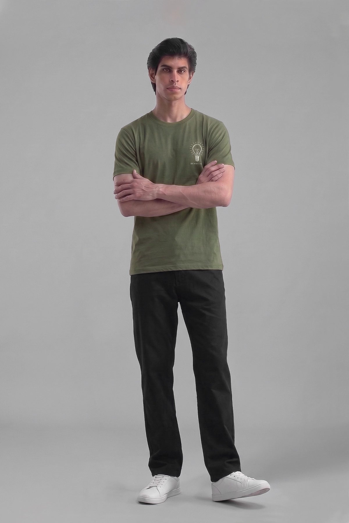 Graphic Tees / OLIVE GREEN