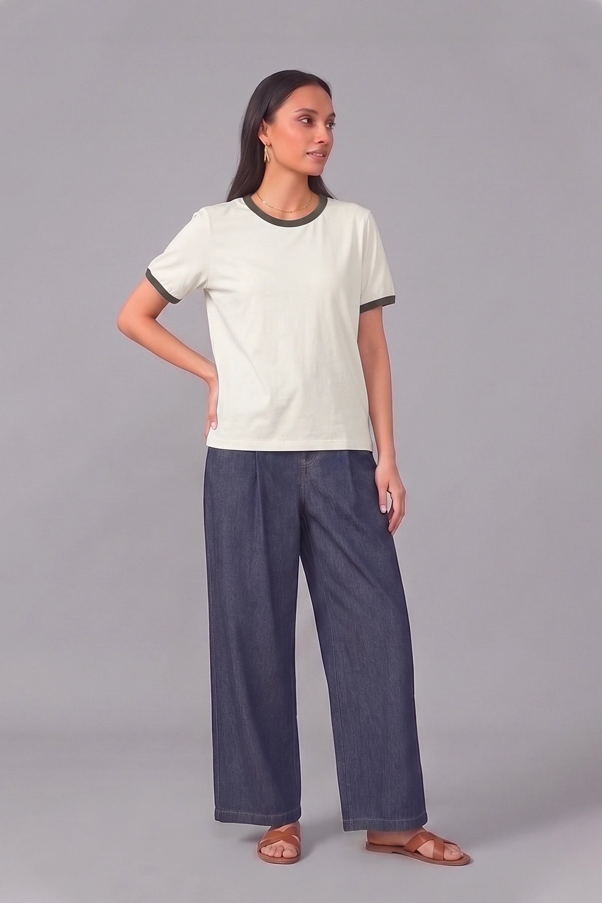 Women Contrast Ribbed Tee | Beige